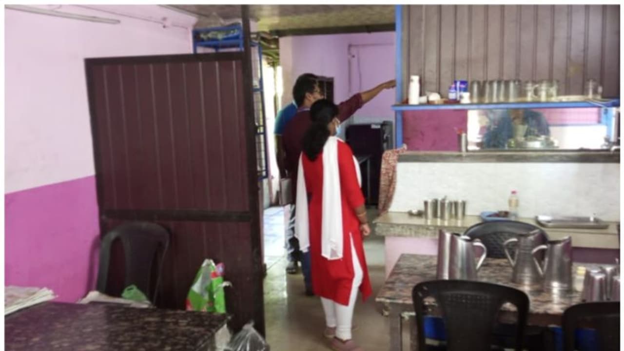  വൃത്തിയില്ലായ്മ, അടച്ചുപൂട്ടാനുള്ള നിർദ്ദേശം അനുസരിച്ചില്ല; തകഴിയിലെ ഹോട്ടലിന് വീണ്ടും നോട്ടീസ്