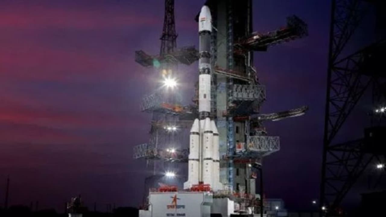 గగన్యాన్ ప్రాజెక్టుపై కేంద్రం కీలక ప్రకటన.. ఇంతకీ ఏమన్నారంటే..? గగన్యాన్ ప్రాజెక్టుపై కేంద్రం కీలక ప్రకటన.. ఇంతకీ ఏమన్నారంటే..?