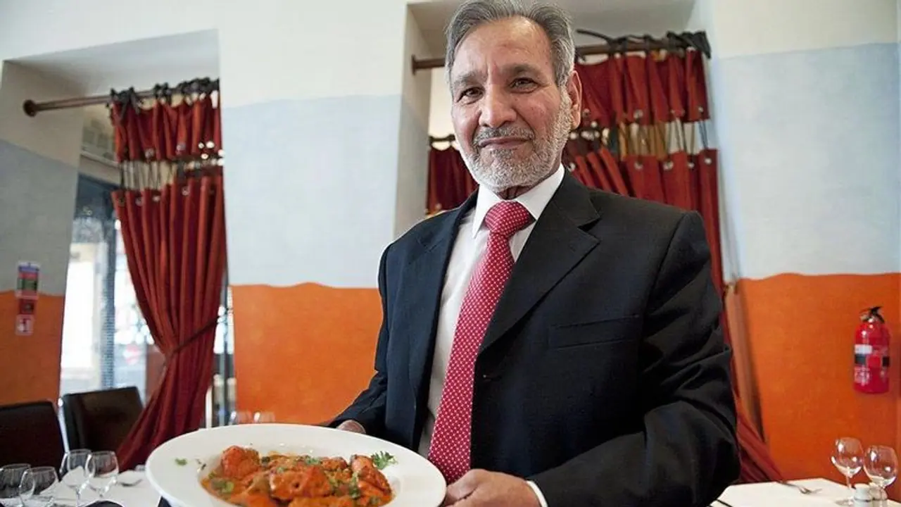 Chicken Tikka Masala: ‘சிக்கன் டிக்கா மசாலா’ வைக் கண்டுபிடித்த பாகிஸ்தான் சமையற் கலைஞர் காலமானார் Chicken Tikka Masala: ‘சிக்கன் டிக்கா மசாலா’ வைக் கண்டுபிடித்த பாகிஸ்தான் சமையற் கலைஞர் காலமானார்