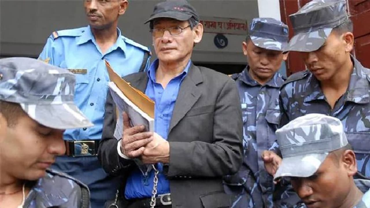 'ബിക്കിനി കില്ലർ', ചാൾസ് ശോഭരാജ് എന്ന കുപ്രസിദ്ധ സീരിയൽ കില്ലറുടെ സിനിമാക്കഥയെ വെല്ലുന്ന ജീവിതം ഇങ്ങനെ