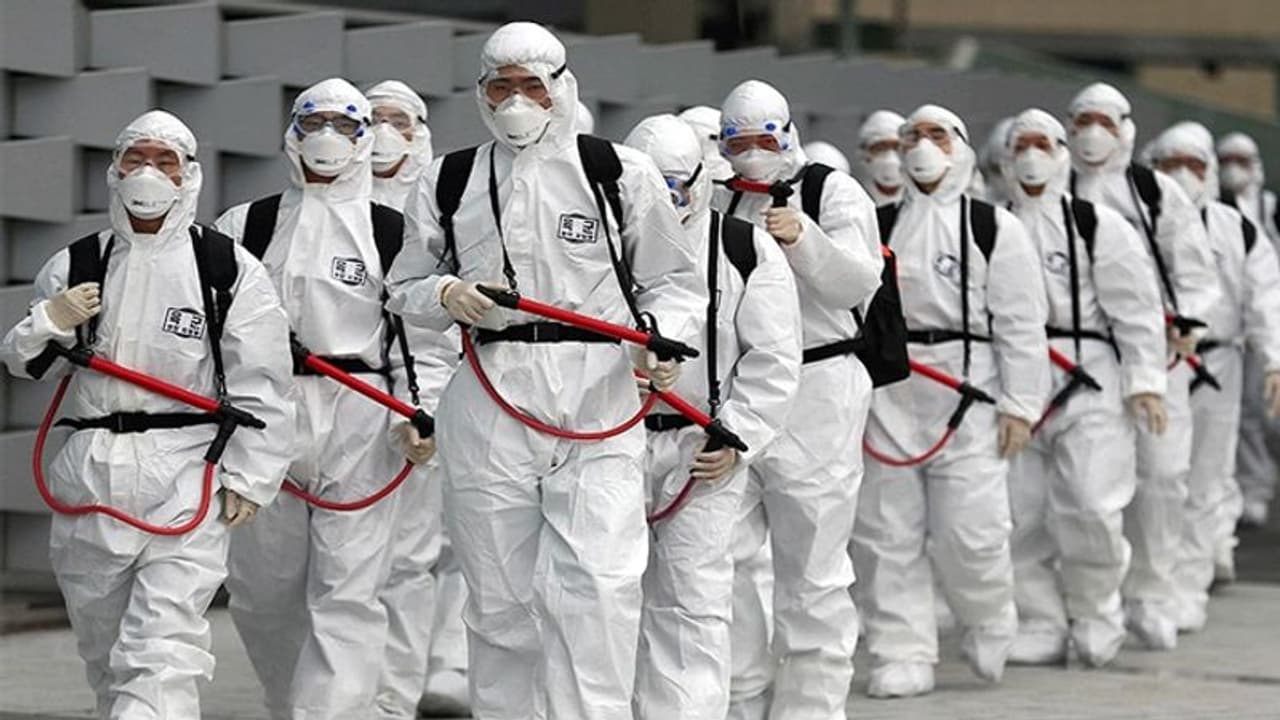 క‌రోనా క‌ల‌క‌లం.. చైనా ప్ర‌యాణికుల‌పై ఆంక్ష‌లు విధిస్తున్న దేశాలు 