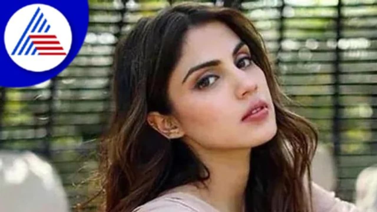 ಸುಶಾಂತ್ ಸಾವಿಗೆ ಮತ್ತೊಂದು ಟ್ವಿಸ್ಟ್‌; ಪ್ರಭಾವಿ ರಾಜಕಾರಣಿಯಿಂದ ಬಂದಿತ್ತು ನಟಿಗೆ 44 ಸಾಲ ಕರೆ