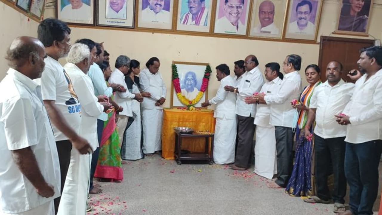 மெரினாவில் கக்கனுக்கு சிலை வேண்டும் காங்கிரஸ் கோரிக்கை