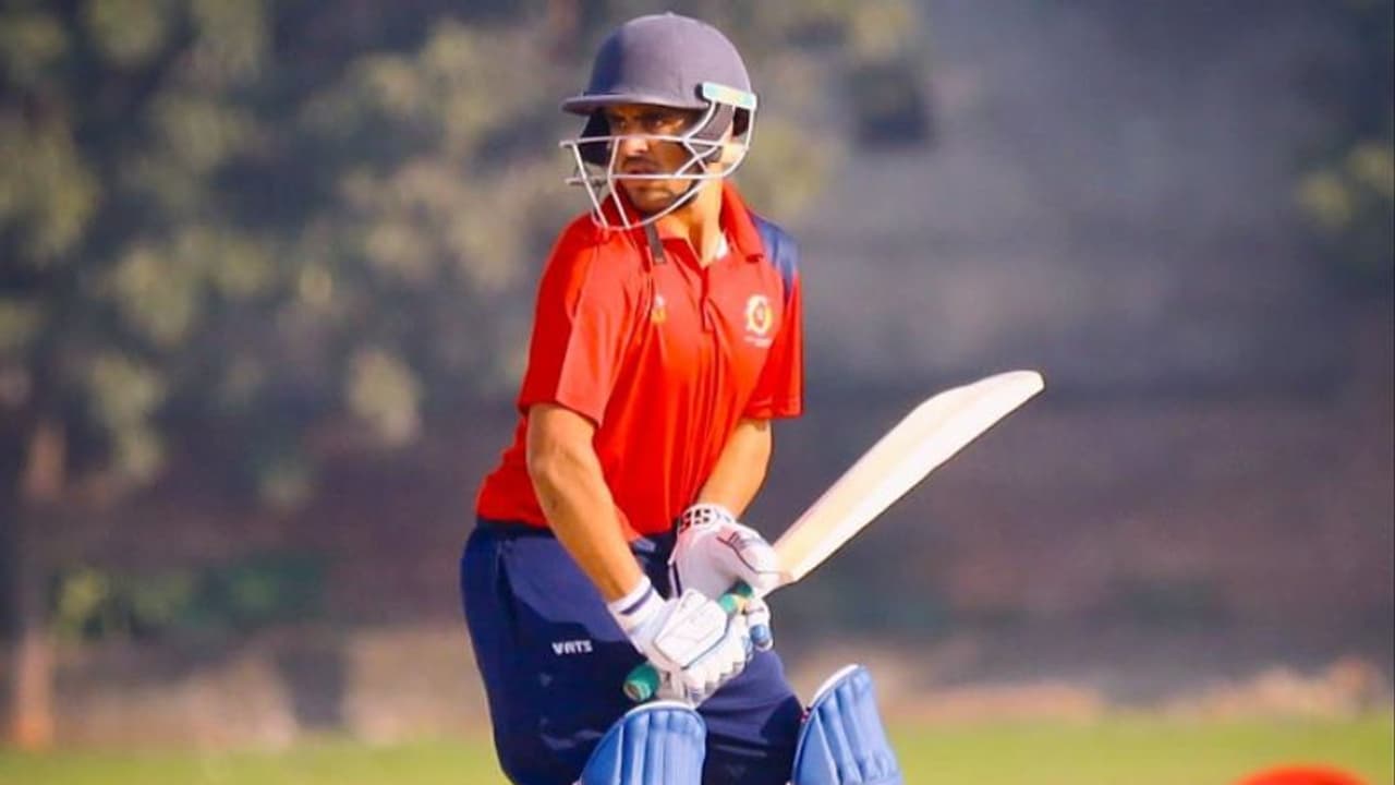 తమ్ముడి కోసం క్రికెట్ మానేసిన అన్న... ఐపీఎల్ 2023 వేలంలో భారీ ధర దక్కించుకున్న కశ్మీర్ కుర్రాడి కథ వింటే... తమ్ముడి కోసం క్రికెట్ మానేసిన అన్న... ఐపీఎల్ 2023 వేలంలో భారీ ధర దక్కించుకున్న కశ్మీర్ కుర్రాడి కథ వింటే...