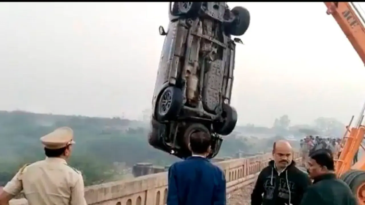 Maharashtra BJP MLA Jaykumar Gore, three others injured as car plunges into 50 ft ditch in Satara district