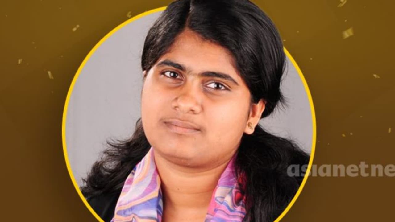 കേരള മീഡിയ അക്കാദമി അവാർഡ് ഏഷ്യാനെറ്റ് ന്യൂസിന്; വി കൃഷ്ണേന്ദു മികച്ച ദൃശ്യമാധ്യമപ്രവർത്തക കേരള മീഡിയ അക്കാദമി അവാർഡ് ഏഷ്യാനെറ്റ് ന്യൂസിന്; വി കൃഷ്ണേന്ദു മികച്ച ദൃശ്യമാധ്യമപ്രവർത്തക