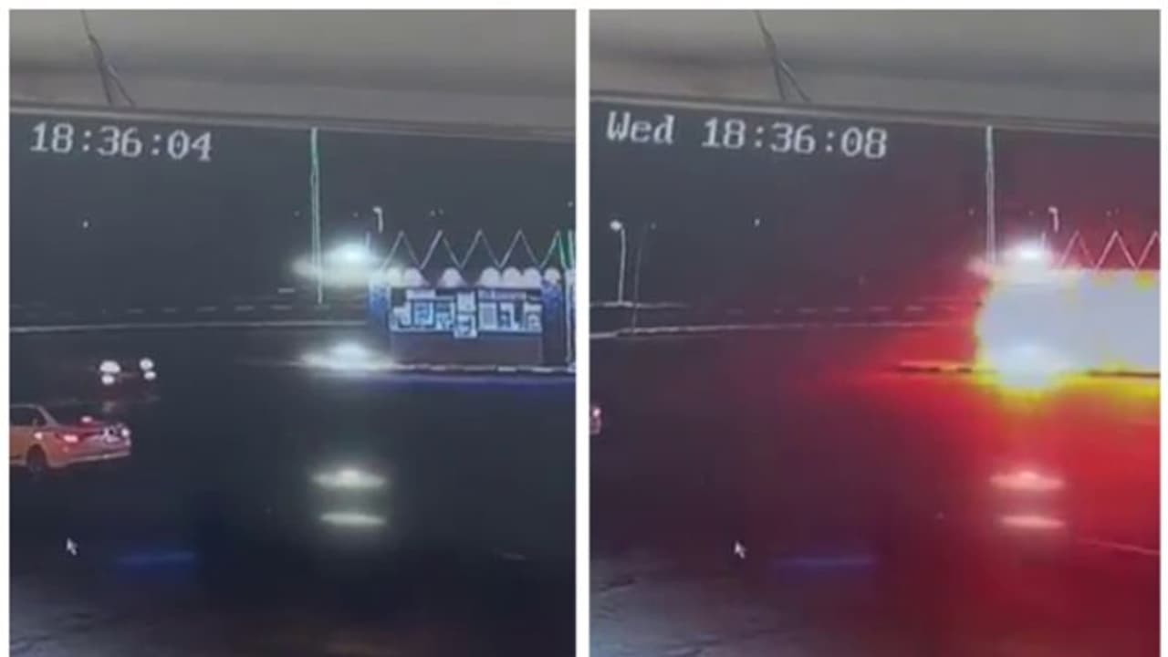 നിയന്ത്രണംവിട്ട കാര്‍ വ്യാപാര സ്ഥാപനത്തിലേക്ക് പാഞ്ഞുകയറി തീപിടിച്ചു വീഡിയോ