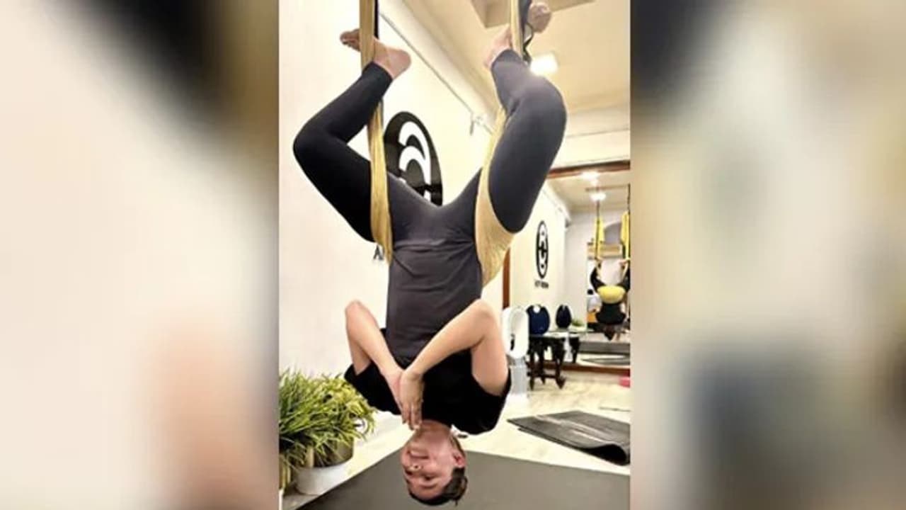 പ്രസവശേഷം 'ഫിറ്റ്നസ്' വീണ്ടെടുക്കാൻ ബോളിവുഡ് താരം; വീഡിയോയും ഫോട്ടോകളും...