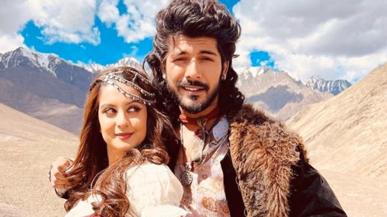 क्या प्रेग्नेंट हो गई थीं 20 साल की तुनिशा शर्मा?एक्ट्रेस की ख़ुदकुशी के बाद BF शीजान खान गिरफ्तार क्या प्रेग्नेंट हो गई थीं 20 साल की तुनिशा शर्मा?एक्ट्रेस की ख़ुदकुशी के बाद BF शीजान खान गिरफ्तार