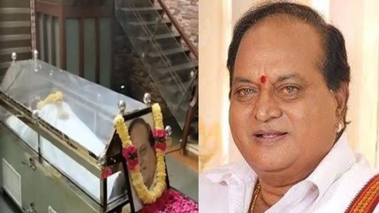 వాళ్లిద్దరూ వచ్చాకే చలపతి రావు అంత్యక్రియలు.. అప్డేట్ ఇచ్చిన కొడుకు రవిబాబు!