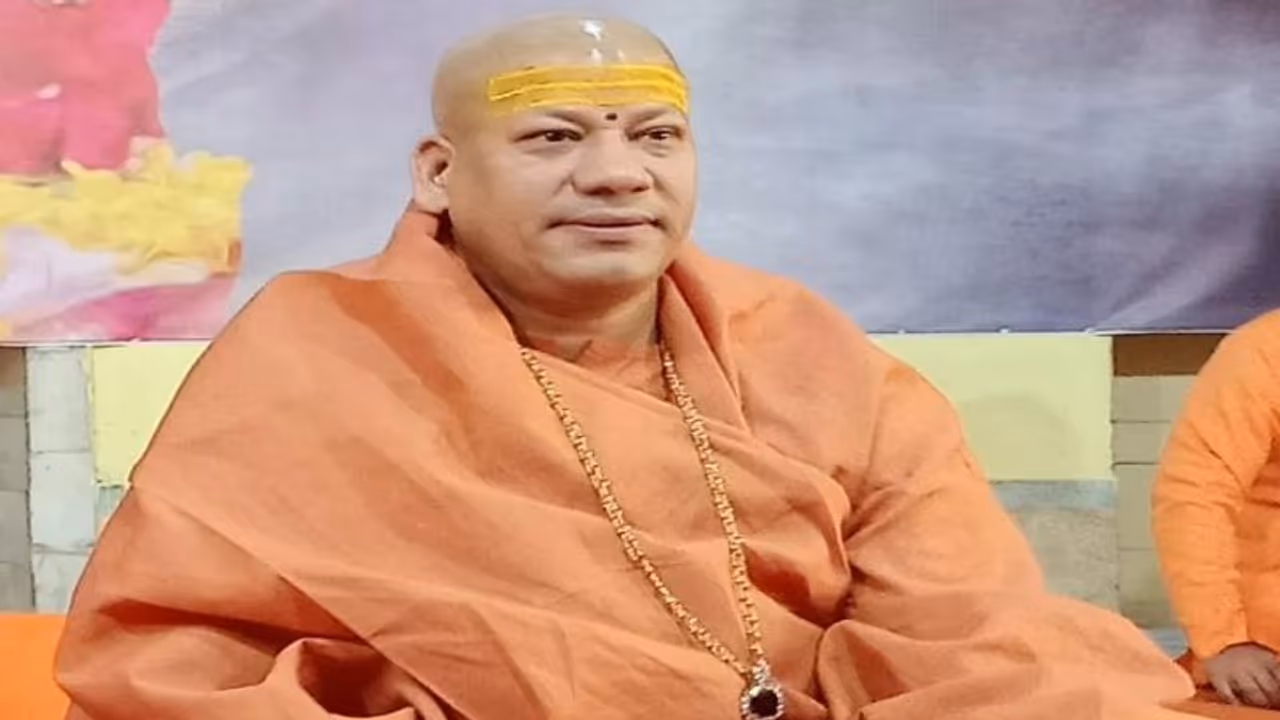 प्रयागराज: आचार्य महामंडलेश्वर कैलाशानंद की हत्या की रची साजिश, आरोपी ने जन्मदिन पर जहर देने की बनाई रणनीति प्रयागराज: आचार्य महामंडलेश्वर कैलाशानंद की हत्या की रची साजिश, आरोपी ने जन्मदिन पर जहर देने की बनाई रणनीति