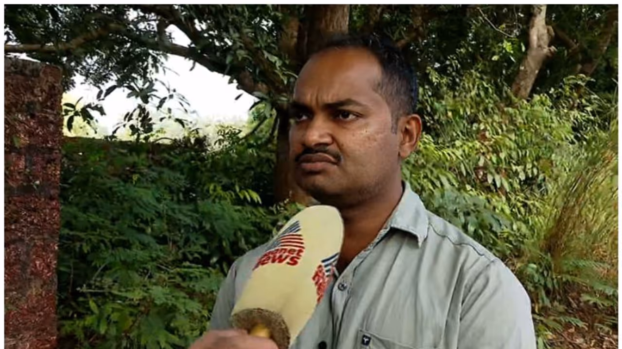 'പ്രതിഷേധമുണ്ടായിട്ടും മൊറാഴയിലെ റിസോർട്ടിന് അനുകൂല റിപ്പോർട്ട് നൽകിയത് തഹസിൽദാർ' : പരാതിക്കാരൻ സജിൻ 'പ്രതിഷേധമുണ്ടായിട്ടും മൊറാഴയിലെ റിസോർട്ടിന് അനുകൂല റിപ്പോർട്ട് നൽകിയത് തഹസിൽദാർ' : പരാതിക്കാരൻ സജിൻ