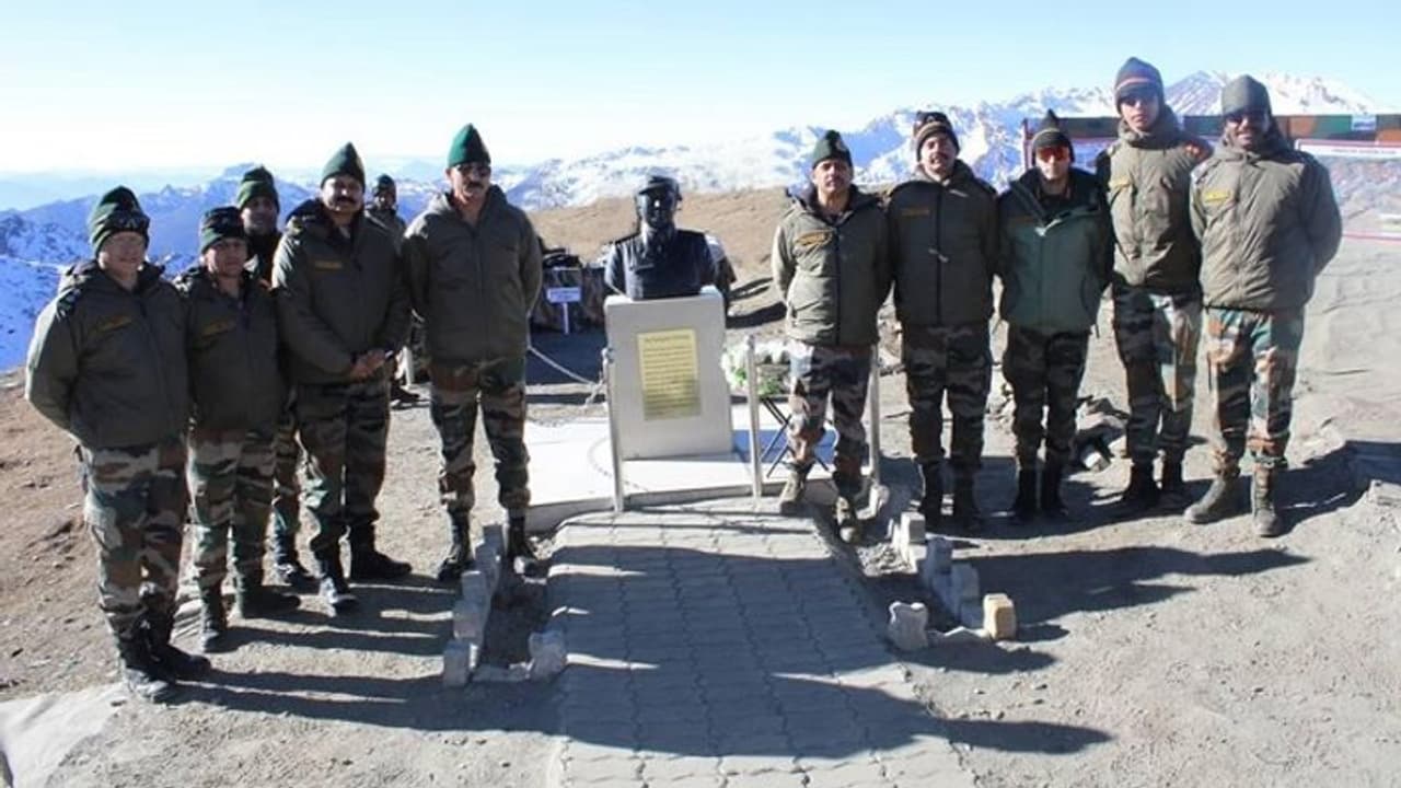 तवांग झड़प के बाद बोला चीन, सीमावर्ती क्षेत्रों में स्थिरता के लिए भारत संग काम करने को हैं तैयार तवांग झड़प के बाद बोला चीन, सीमावर्ती क्षेत्रों में स्थिरता के लिए भारत संग काम करने को हैं तैयार