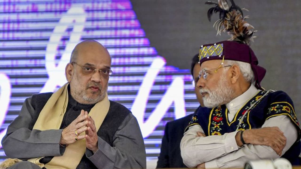 GJ POLLS पर अमित शाह का AAP पर करारा प्रहार, कहा गुजरात हमेशा भगवा संगठन का गढ़ था और रहेगा GJ POLLS पर अमित शाह का AAP पर करारा प्रहार, कहा गुजरात हमेशा भगवा संगठन का गढ़ था और रहेगा