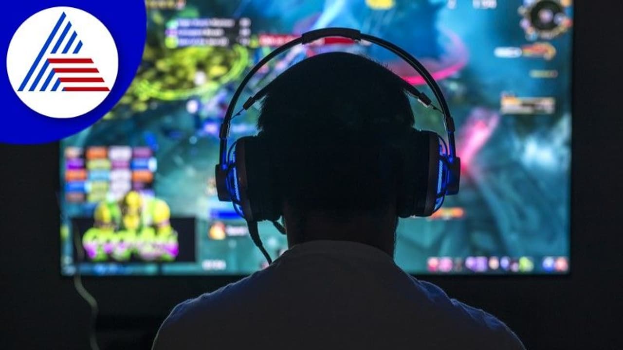 90 എടിഎം കാർഡുകൾ, 73 മൊബൈലുകൾ, 12 ലാപ്പ് ടോപ്പുകൾ; ഓൺലൈൻ ഗെയിം തട്ടിപ്പ് സംഘത്തിലെ 16 പേർ പിടിയിൽ 90 എടിഎം കാർഡുകൾ, 73 മൊബൈലുകൾ, 12 ലാപ്പ് ടോപ്പുകൾ; ഓൺലൈൻ ഗെയിം തട്ടിപ്പ് സംഘത്തിലെ 16 പേർ പിടിയിൽ