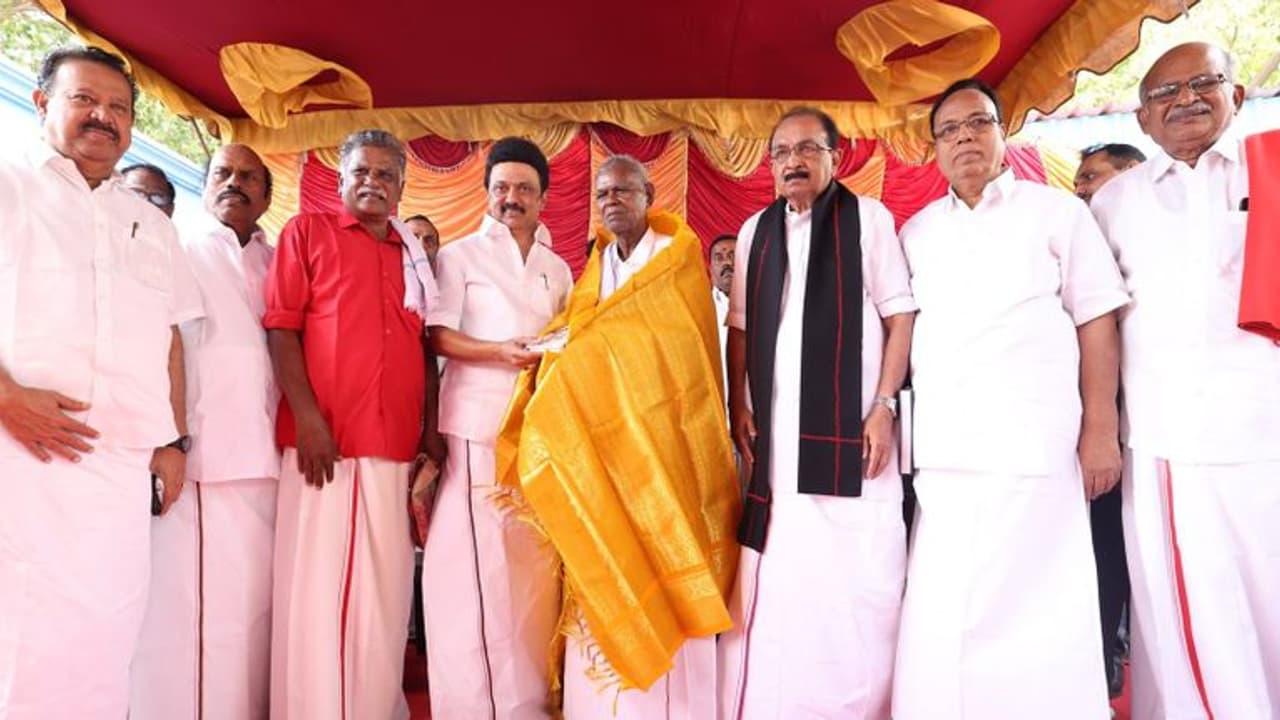 தகைசால் தமிழர் நல்லகண்ணுவின் 98வது பிறந்த நாள்; முதல்வர் நேரில் வாழ்த்து