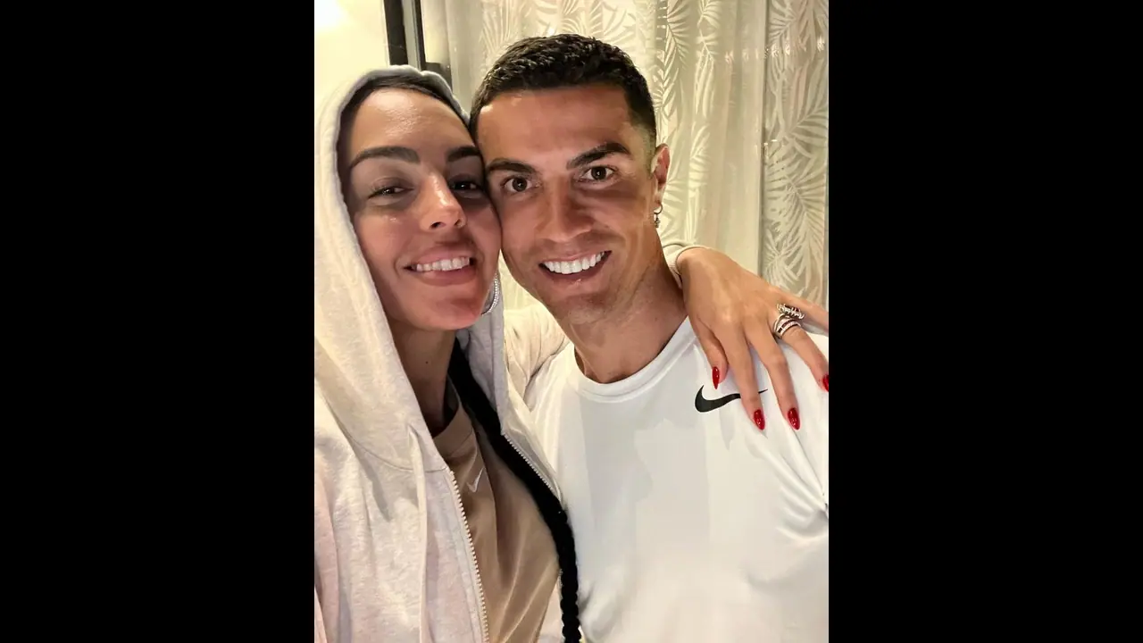 கிறிஸ்டியானோ ரொனால்டோவுக்கு காதல் மனைவி கொடுத்த காஸ்ட்லி கிறிஸ்துமஸ் கிஃப்ட்!