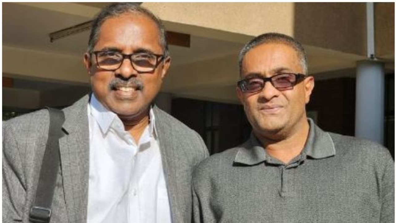 സഹോദരിയല്ലാതെ മറ്റാരുമില്ല, ജന്മനാടുമായി അറ്റുപോയ ബന്ധം തുന്നിച്ചേര്ക്കണം; ബന്ധുക്കളെ തേടി വിദേശ മലയാളി സഹോദരിയല്ലാതെ മറ്റാരുമില്ല, ജന്മനാടുമായി അറ്റുപോയ ബന്ധം തുന്നിച്ചേര്ക്കണം; ബന്ധുക്കളെ തേടി വിദേശ മലയാളി