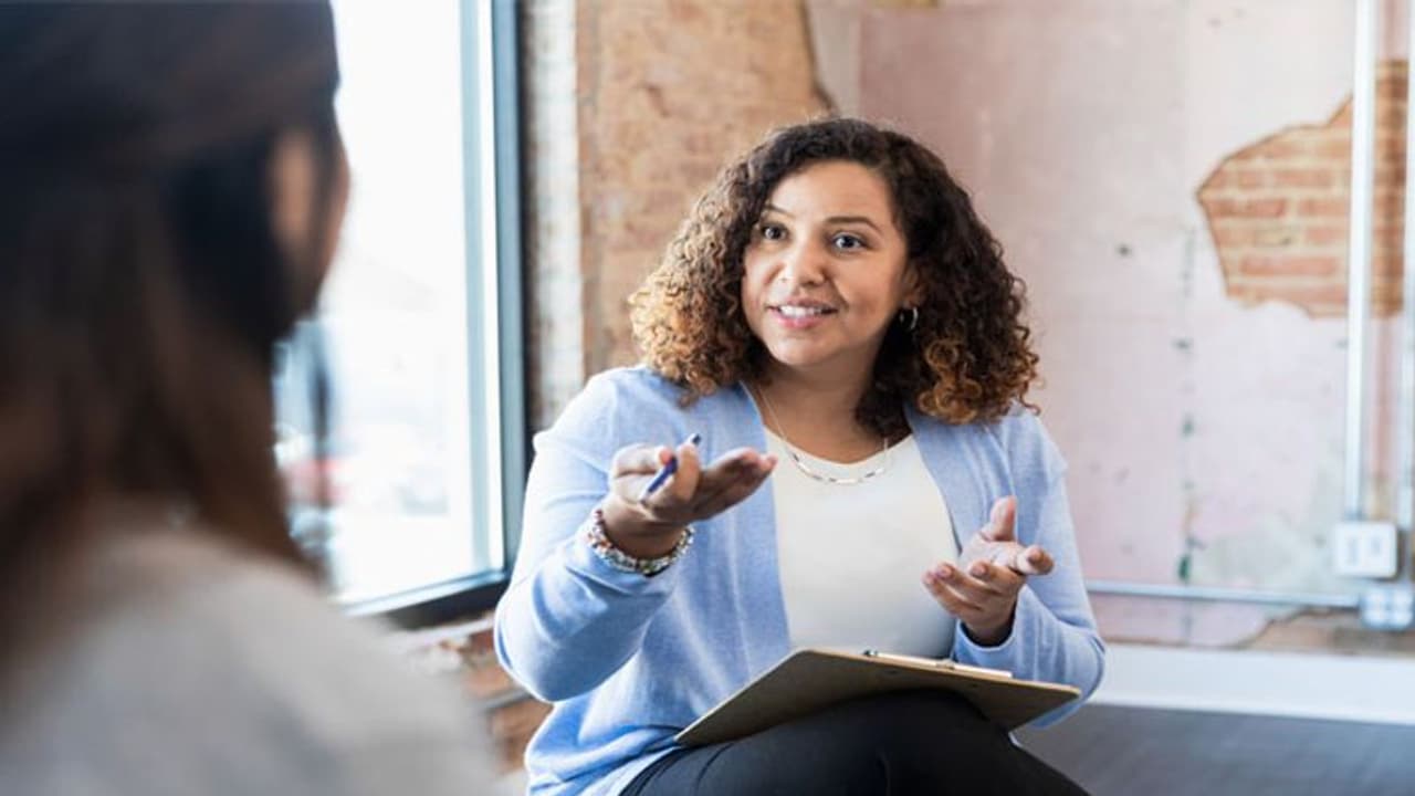 आंखों से किसी व्यक्ति की सोच पढ़ने में महिलाएं पुरुषों से आगे, स्टडी का दावा आंखों से किसी व्यक्ति की सोच पढ़ने में महिलाएं पुरुषों से आगे, स्टडी का दावा