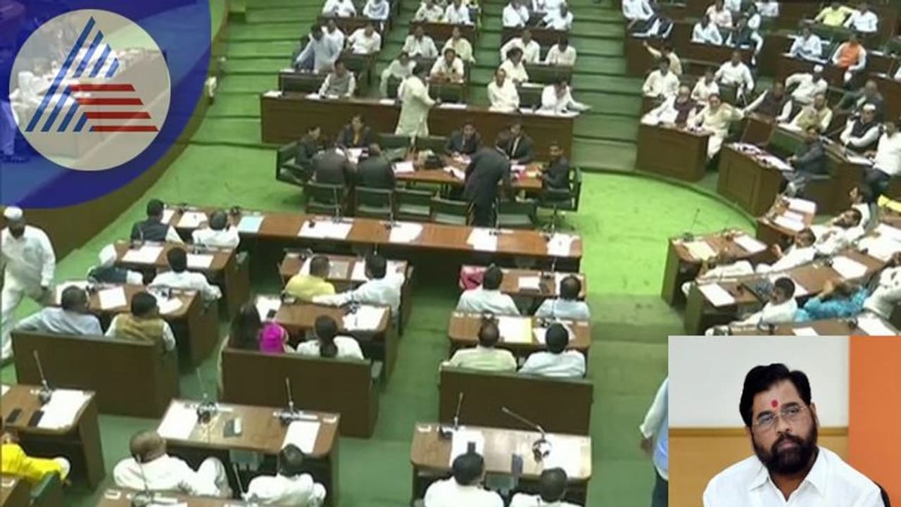 ಬೆಳಗಾವಿ, ಕಾರವಾರ, ಬೀದರ್ ಸೇರಿ 865 ಹಳ್ಳಿಗಳು ಮಹಾರಾಷ್ಟ್ರಕ್ಕೆ ಸೇರಬೇಕು: ಮಹಾ ಸದನದಲ್ಲಿ ನಿರ್ಣಯ ಬೆಳಗಾವಿ, ಕಾರವಾರ, ಬೀದರ್ ಸೇರಿ 865 ಹಳ್ಳಿಗಳು ಮಹಾರಾಷ್ಟ್ರಕ್ಕೆ ಸೇರಬೇಕು: ಮಹಾ ಸದನದಲ್ಲಿ ನಿರ್ಣಯ