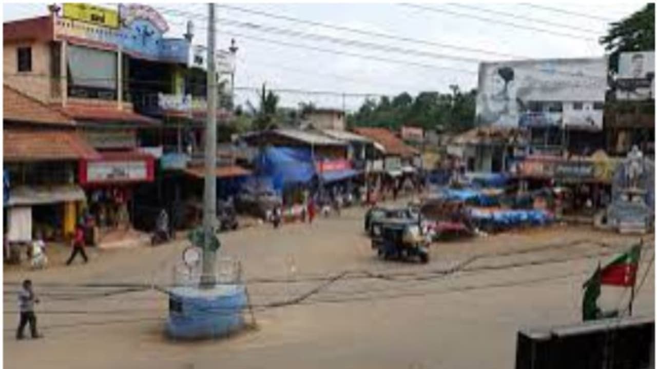 മാനന്തവാടി ടൗണില് ഇന്ന് മുതല് രണ്ട് മാസത്തേക്ക് ഗതാഗത നിയന്ത്രണം മാനന്തവാടി ടൗണില് ഇന്ന് മുതല് രണ്ട് മാസത്തേക്ക് ഗതാഗത നിയന്ത്രണം