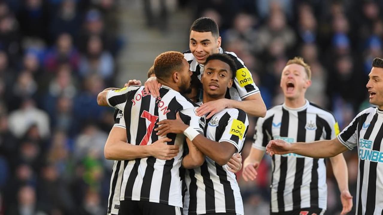 കരുത്ത് വര്ധിപ്പിക്കാന് ന്യൂകാസില് യുണൈറ്റഡ്; പുത്തന് താരങ്ങളില് കണ്ണുവച്ച് പരിശീലകന് എഡ്ഡി ഹൗ കരുത്ത് വര്ധിപ്പിക്കാന് ന്യൂകാസില് യുണൈറ്റഡ്; പുത്തന് താരങ്ങളില് കണ്ണുവച്ച് പരിശീലകന് എഡ്ഡി ഹൗ