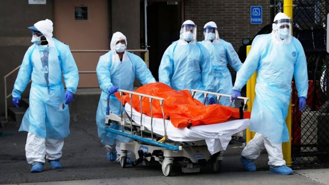 China Covid Cases: சீனாவை கொரோனா வைரஸ் உலுக்கி எடுக்க காரணம் என்ன? வெளிவராத அதிர்ச்சித் தகவல்கள் China Covid Cases: சீனாவை கொரோனா வைரஸ் உலுக்கி எடுக்க காரணம் என்ன? வெளிவராத அதிர்ச்சித் தகவல்கள்