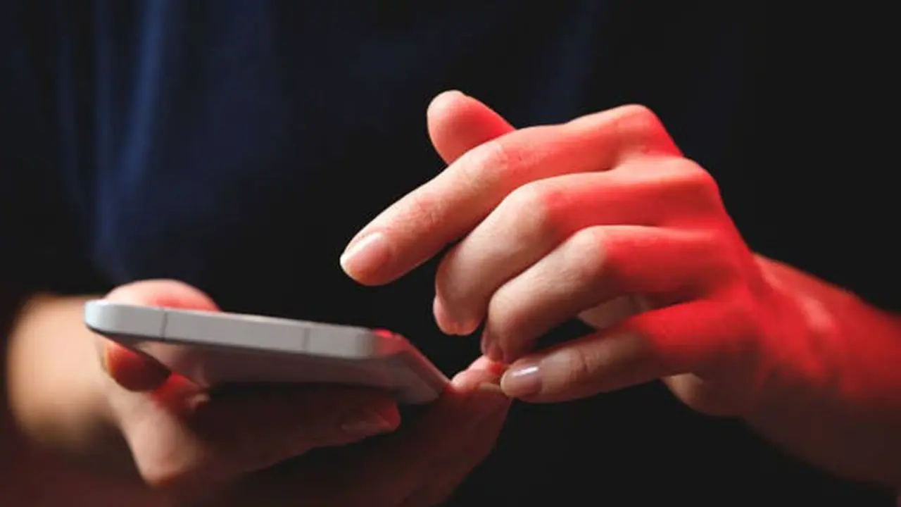 India bans 138 betting apps, 94 loan lending apps with Chinese links on 'urgent' and 'emergency' basis