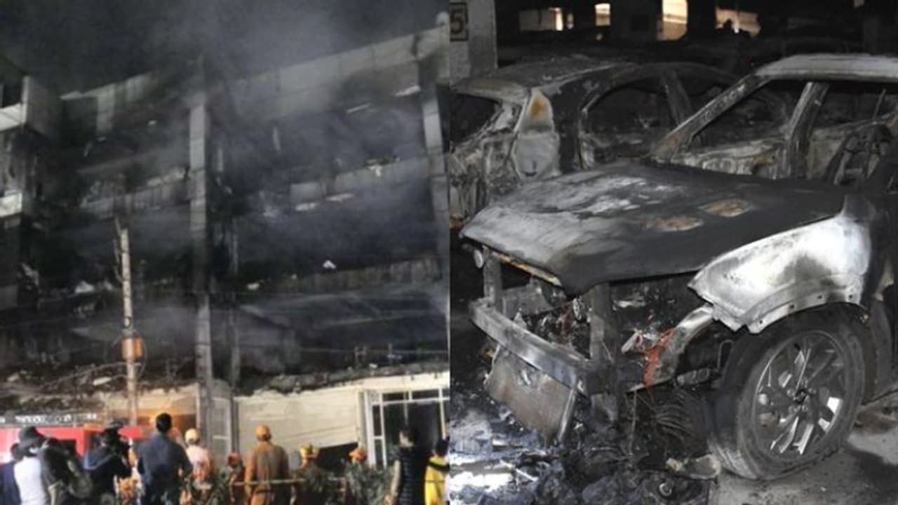 ബന്ധുവിന്റെ പ്രണയിതാവിന്റെ കാര് കത്തിക്കാനുള്ള യുവാവിന്റെ ശ്രമം; കത്തിയമര്ന്നത് 22 കാറുകള് ബന്ധുവിന്റെ പ്രണയിതാവിന്റെ കാര് കത്തിക്കാനുള്ള യുവാവിന്റെ ശ്രമം; കത്തിയമര്ന്നത് 22 കാറുകള്