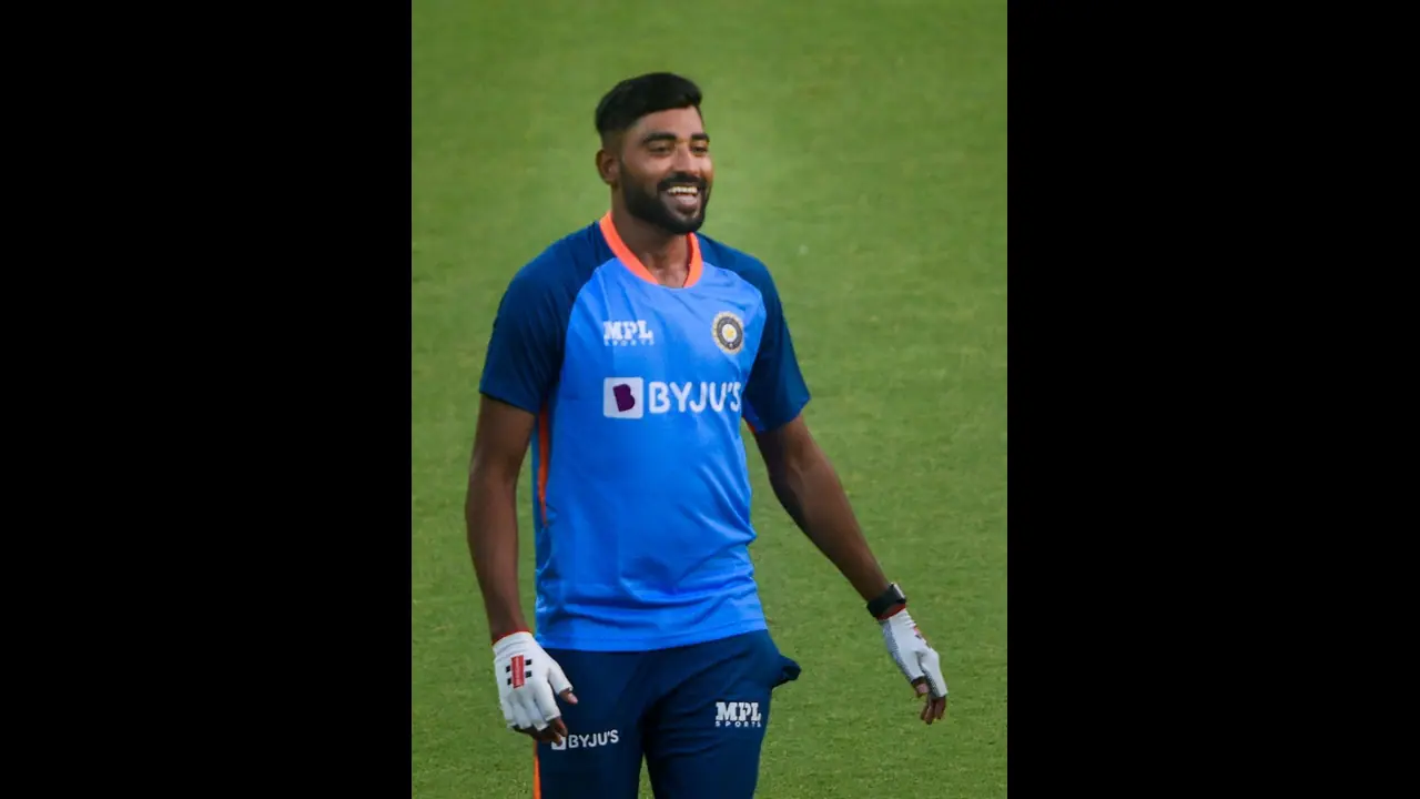 BAN vs IND 2022 23: Mohammed Siraj's baggage misplaced during return from Dhaka; fans slam airline