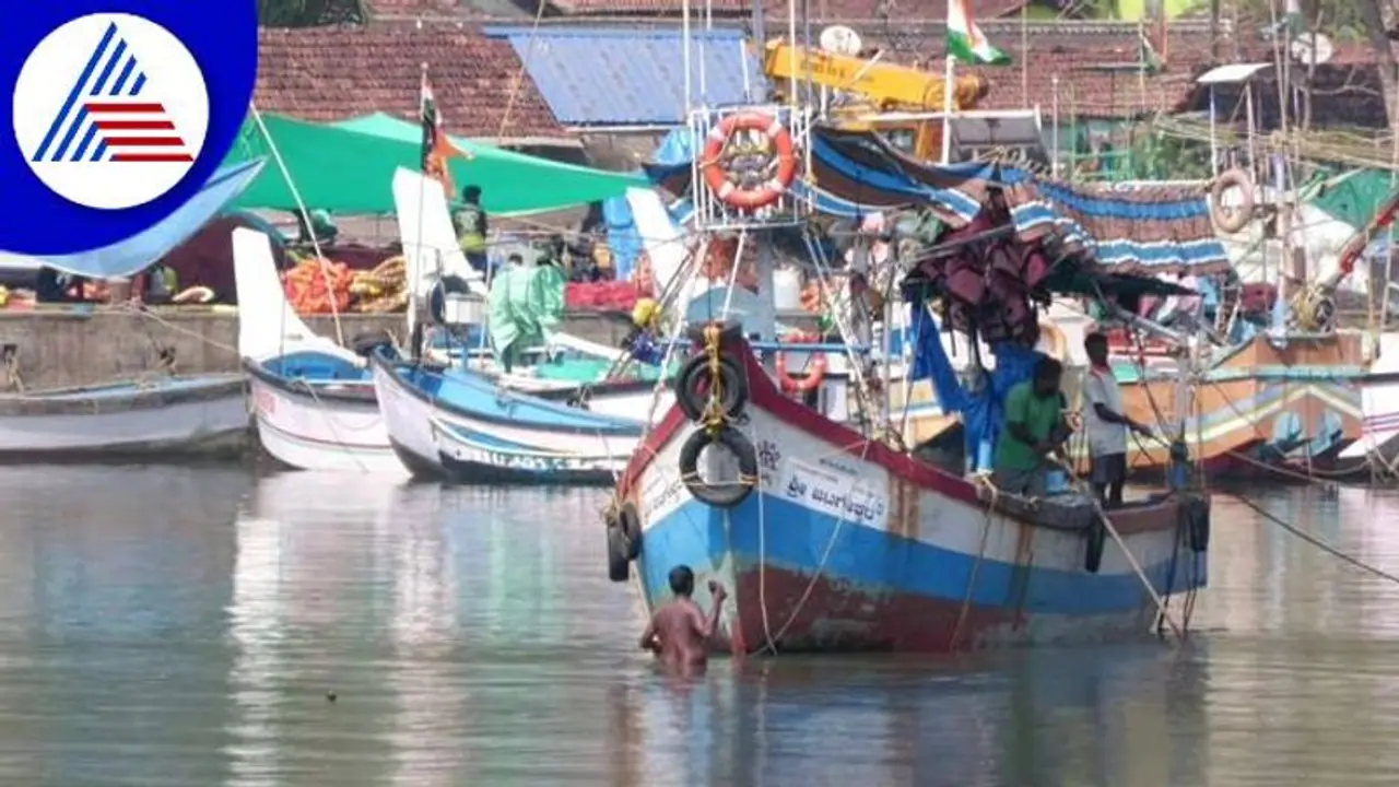 ಉತ್ತರ ಕನ್ನಡ: ಮೀನುಗಾರಿಕೆಗೆ ಕಾರ್ಮಿಕರ ಸಮಸ್ಯೆ, ಪರಿಹಾರ ನೀಡಲು ಸರ್ಕಾರಕ್ಕೆ ಮನವಿ