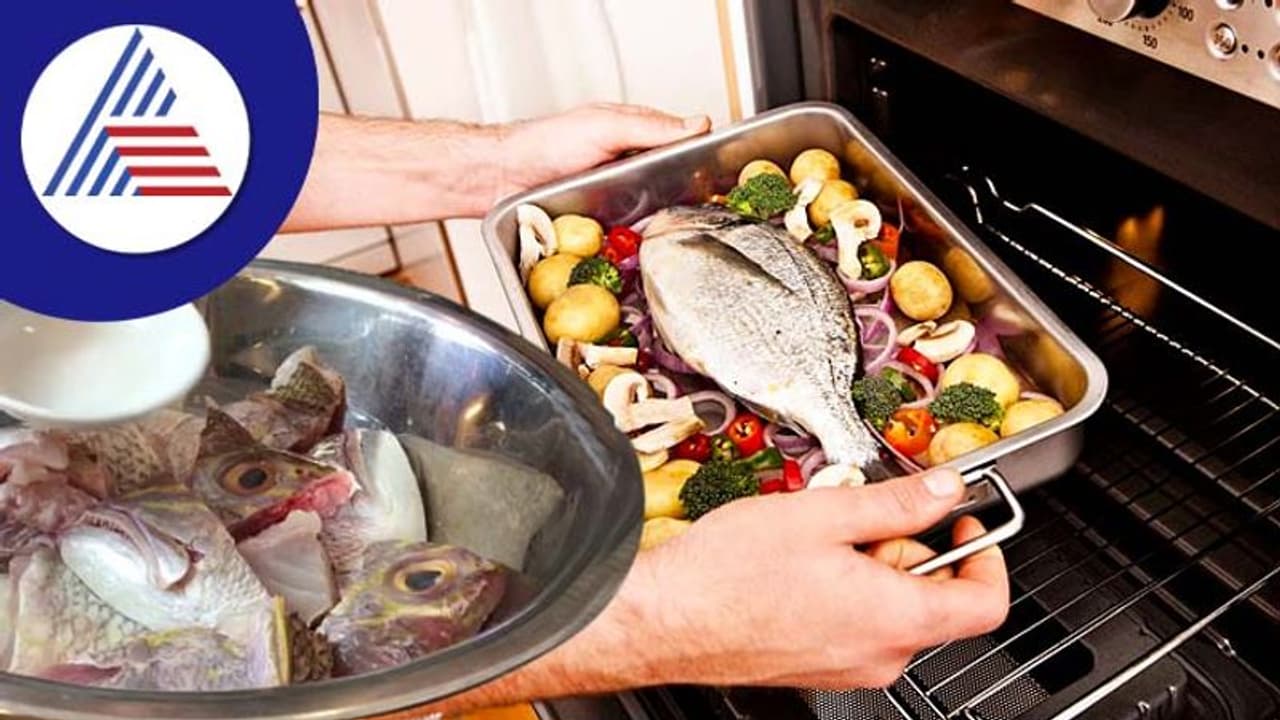 Kitchen Tips: ಮೀನಿನ ದುರ್ವಾಸನೆ ದೂರ ಮಾಡಲು ಈ ಟಿಪ್ಸ್ ಫಾಲೋ ಮಾಡಿ Kitchen Tips: ಮೀನಿನ ದುರ್ವಾಸನೆ ದೂರ ಮಾಡಲು ಈ ಟಿಪ್ಸ್ ಫಾಲೋ ಮಾಡಿ