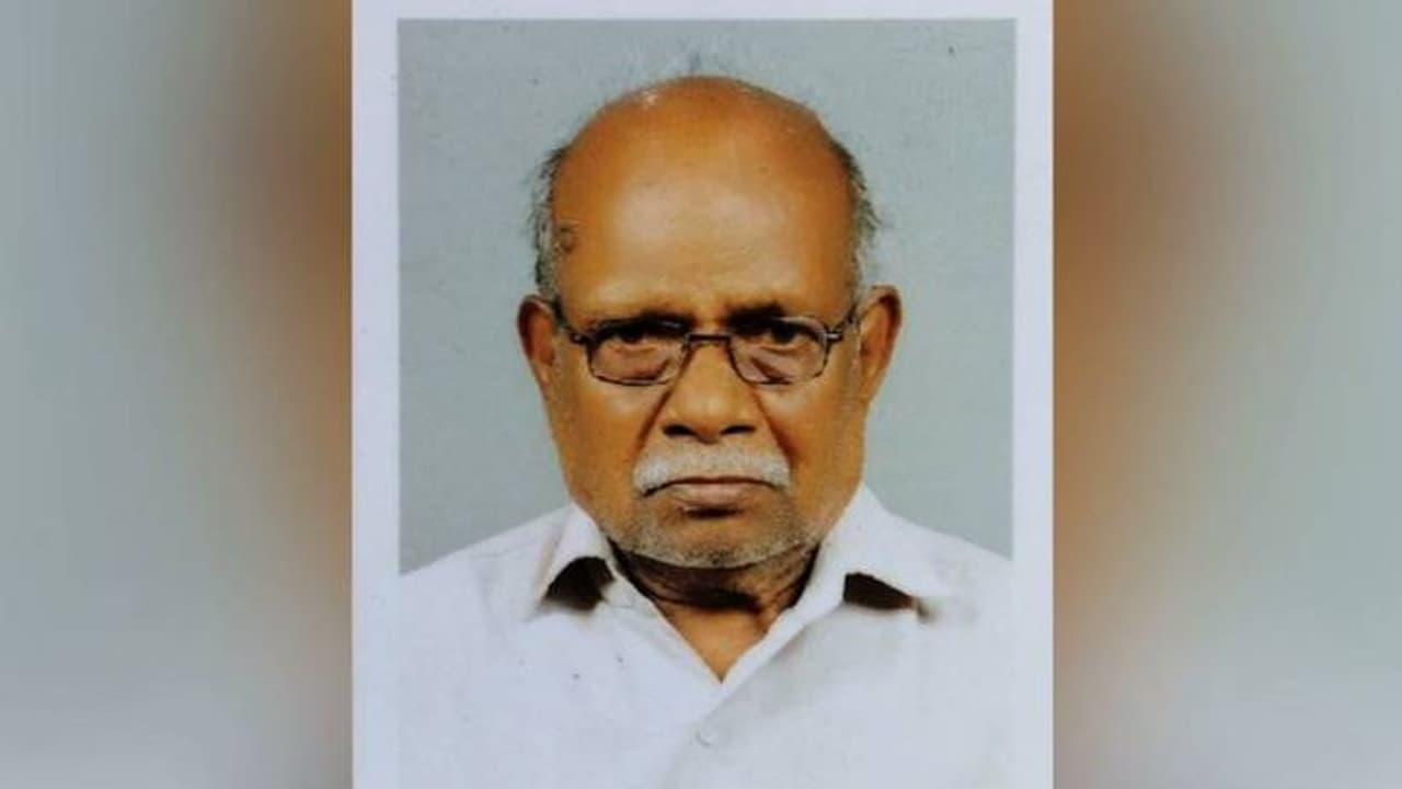 തേനീച്ചയുടെ കുത്തേറ്റ് ഒരാൾ മരിച്ചു, അഞ്ച് പേർക്ക് പരിക്ക്