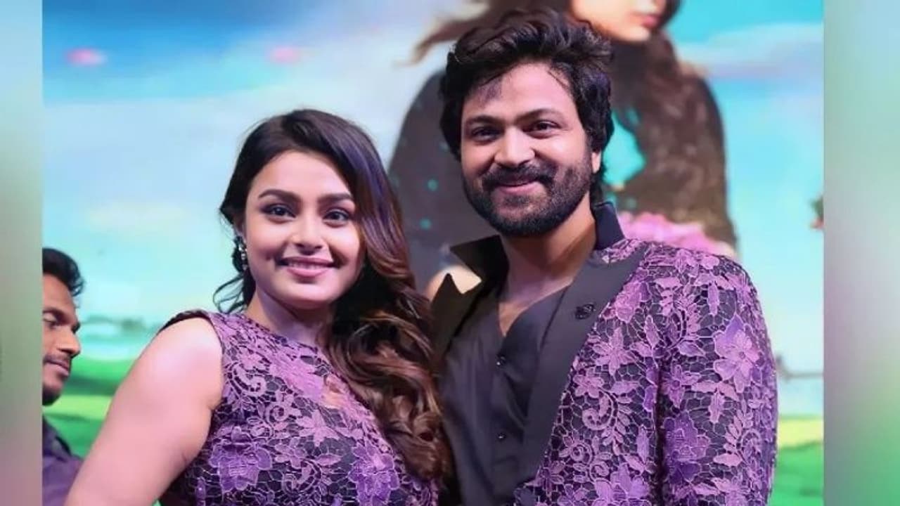 డిప్రెషన్లోకి సోహైల్.. స్టేజ్పై నటించలేకపోతున్నానంటూ ఆవేదన.. ఇంట్రెస్టింగ్ కామెంట్.. డిప్రెషన్లోకి సోహైల్.. స్టేజ్పై నటించలేకపోతున్నానంటూ ఆవేదన.. ఇంట్రెస్టింగ్ కామెంట్..