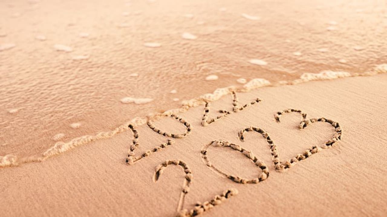 Happy New Year 2023 : പുത്തന് പ്രതീക്ഷകളുമായി 2023 ; പ്രിയപ്പെട്ടവർക്കായി ആശംസകൾ നേരാം Happy New Year 2023 : പുത്തന് പ്രതീക്ഷകളുമായി 2023 ; പ്രിയപ്പെട്ടവർക്കായി ആശംസകൾ നേരാം