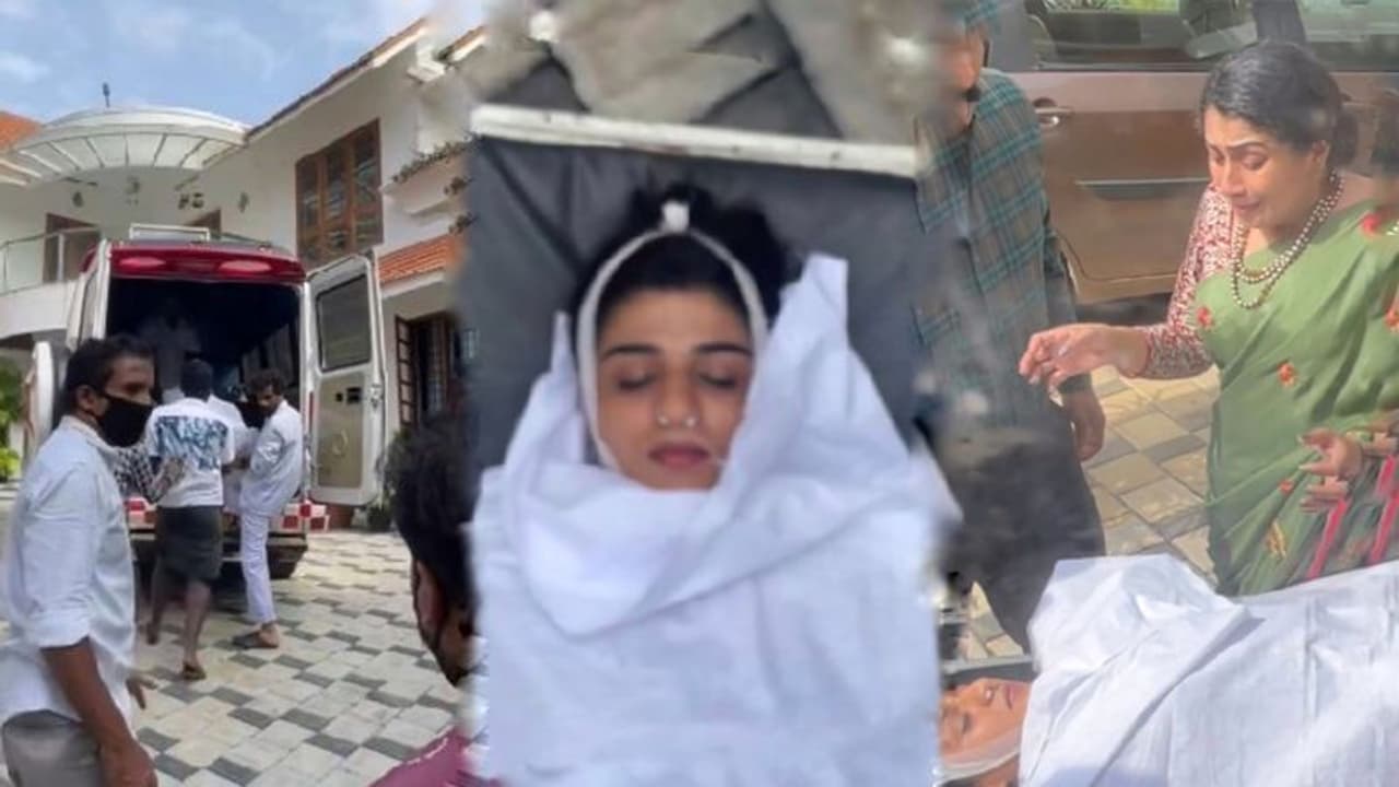 'മൗനരാഗം' 'സോണിയ' ഇനി സ്ക്രീനിലില്ലേ?, ചര്‍ച്ചയായി വീഡിയോയും കമന്റുകളും