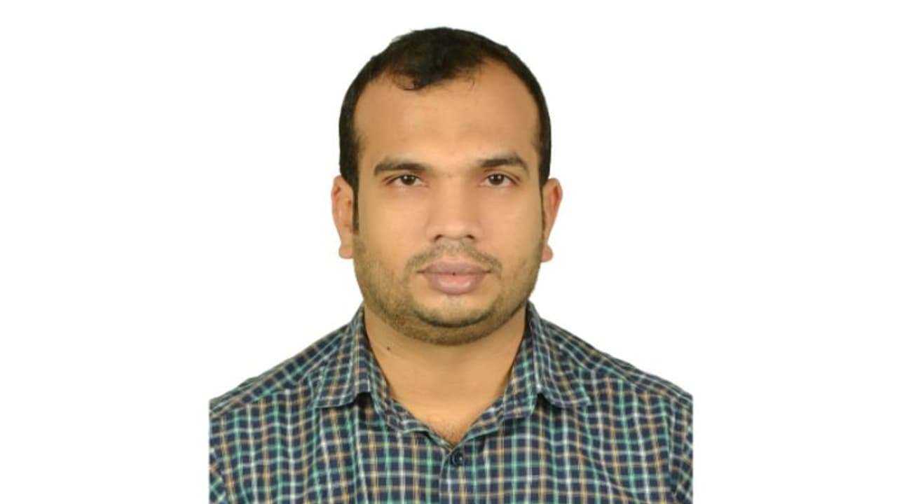 പ്രവാസി മലയാളി താമസസ്ഥലത്ത് കുഴഞ്ഞുവീണ് മരിച്ചു പ്രവാസി മലയാളി താമസസ്ഥലത്ത് കുഴഞ്ഞുവീണ് മരിച്ചു