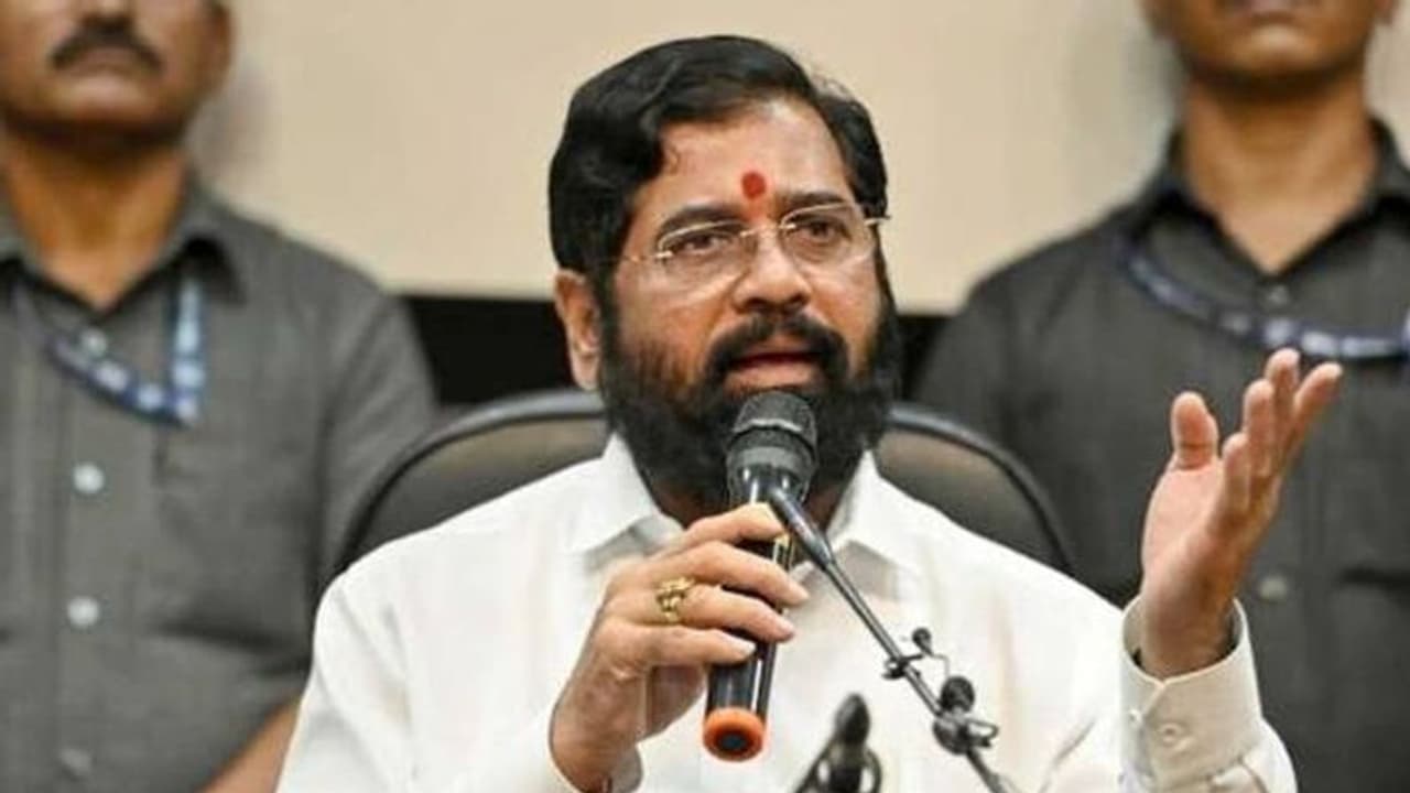 മഹാ'നാടകം' തുടരുന്നു; ശിവസേന ഷിൻഡേ വിഭാഗത്തിലും പിളർപ്പിന് സാധ്യത 