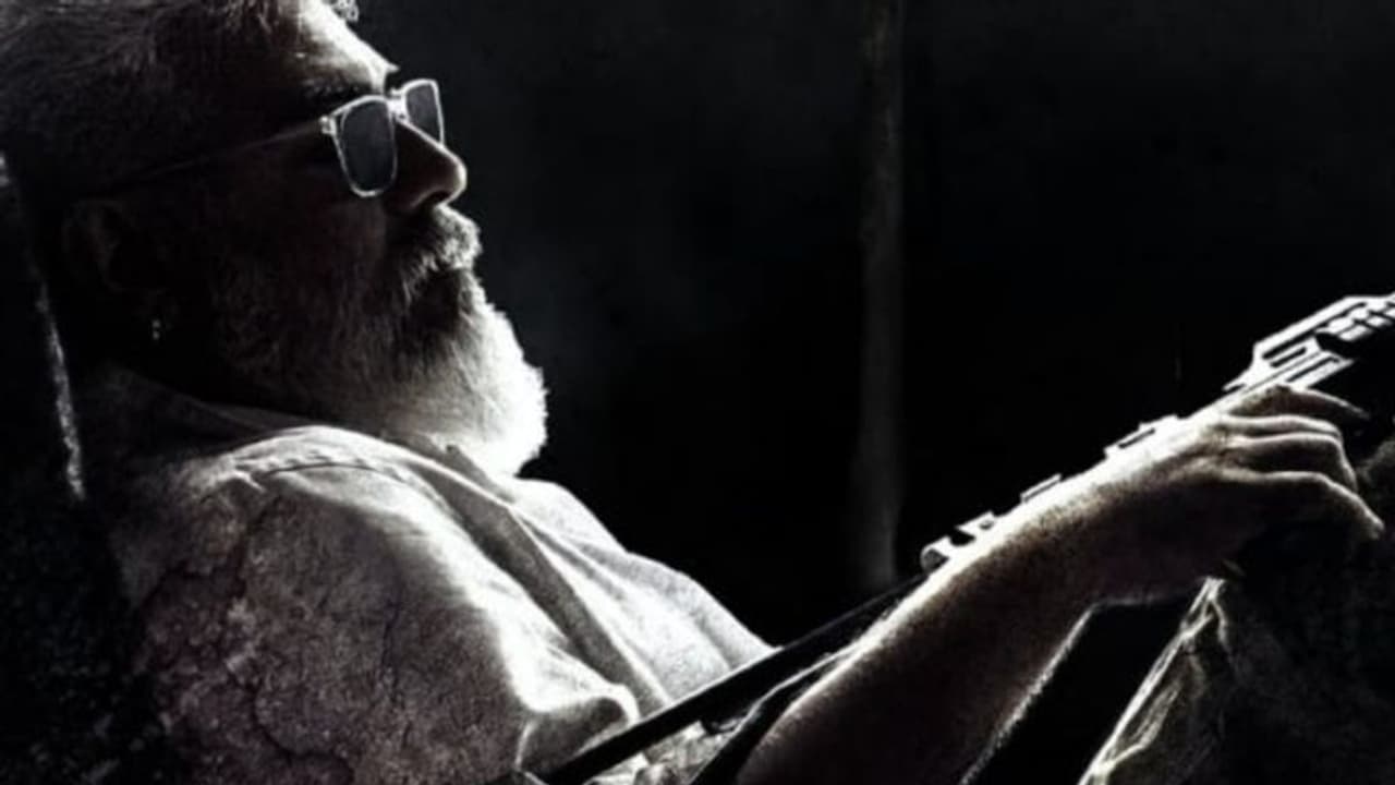 നാളെ വമ്പൻ അപ്ഡേറ്റ് പുറത്തുവിടും, ആകാംക്ഷയോടെ 'തുനിവി'ന്റെ ആരാധകര് നാളെ വമ്പൻ അപ്ഡേറ്റ് പുറത്തുവിടും, ആകാംക്ഷയോടെ 'തുനിവി'ന്റെ ആരാധകര്