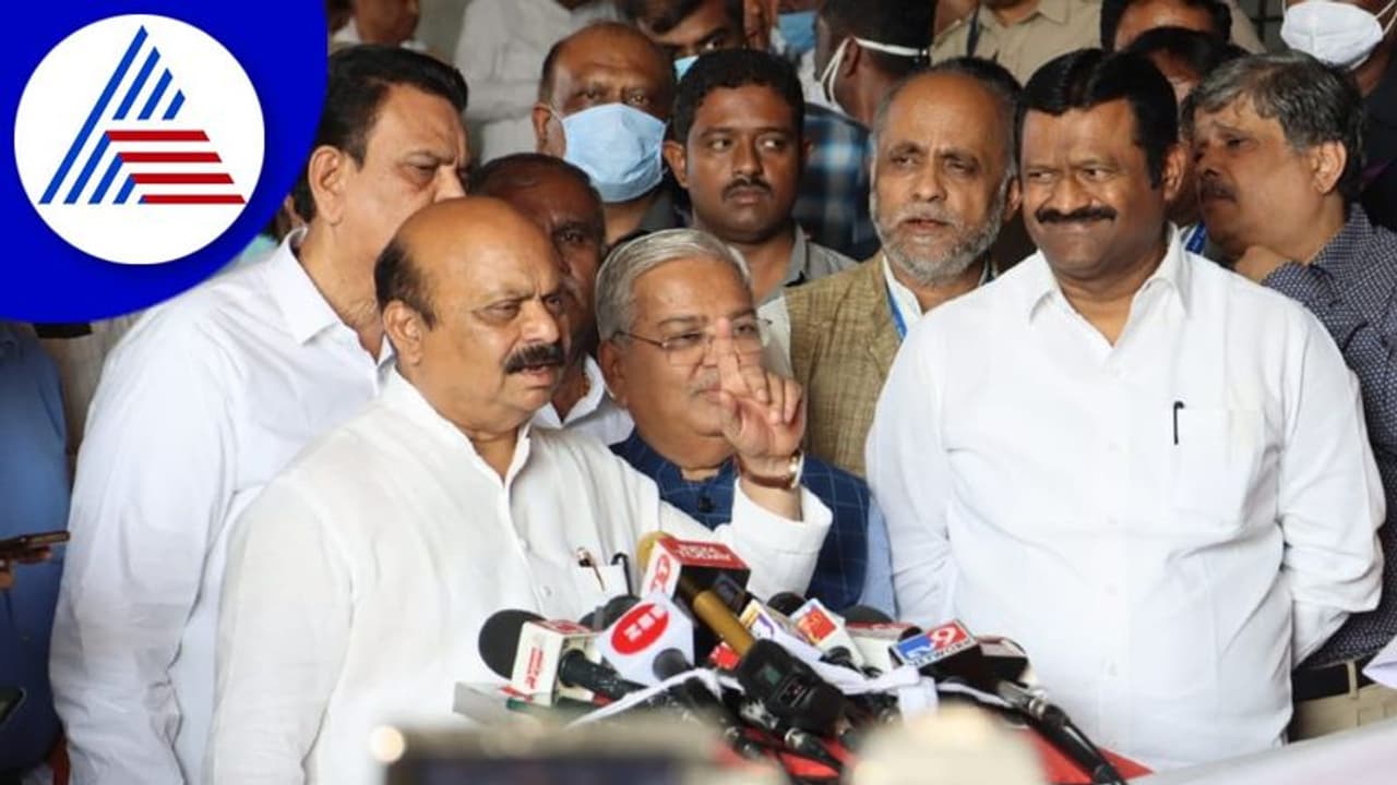 ಕಳಸಾ ಬಂಡೂರಿ ನಾಲಾ ಯೋಜನೆಗೆ ಕೇಂದ್ರ ಅಸ್ತು: ಹೋರಾಟ ಹಾದಿ ಮೆಲುಕು ಹಾಕಿದ ಗಣ್ಯರು