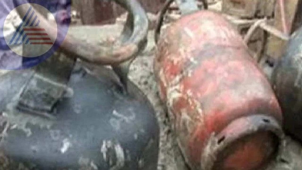 Chikkamagaluru News: ಹೊಸಕೆರೆ ಸರ್ಕಾರಿ ಶಾಲೆಯಲ್ಲಿ ಸಿಲಿಂಡರ್‌ ಸ್ಫೋಟ, ಗೋಡೆ ಕುಸಿತ