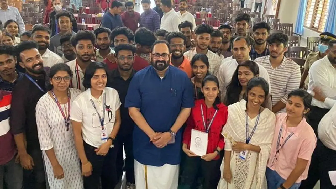 ಸುವರ್ಣ ಕಾಲಘಟ್ಟದಲ್ಲಿ ಭಾರತ, ಯುವ ಸಮೂಹದ ಜೊತೆ ರಾಜೀವ್ ಚಂದ್ರಶೇಖರ್ ಸಂವಾದ!