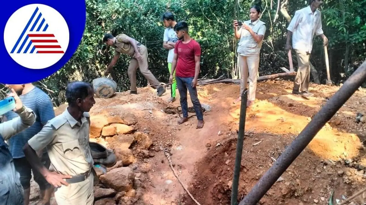 Uttara Kannada: ನಿಧಿ ಪಡೆಯುವ ಆಸೆಯಿಂದ ಸಂರಕ್ಷಿತ ಅರಣ್ಯ ಪ್ರದೇಶದಲ್ಲಿ ಬಾವಿ ತೋಡಿದ ಅನ್ಯಕೋಮಿನ ಖದೀಮರು