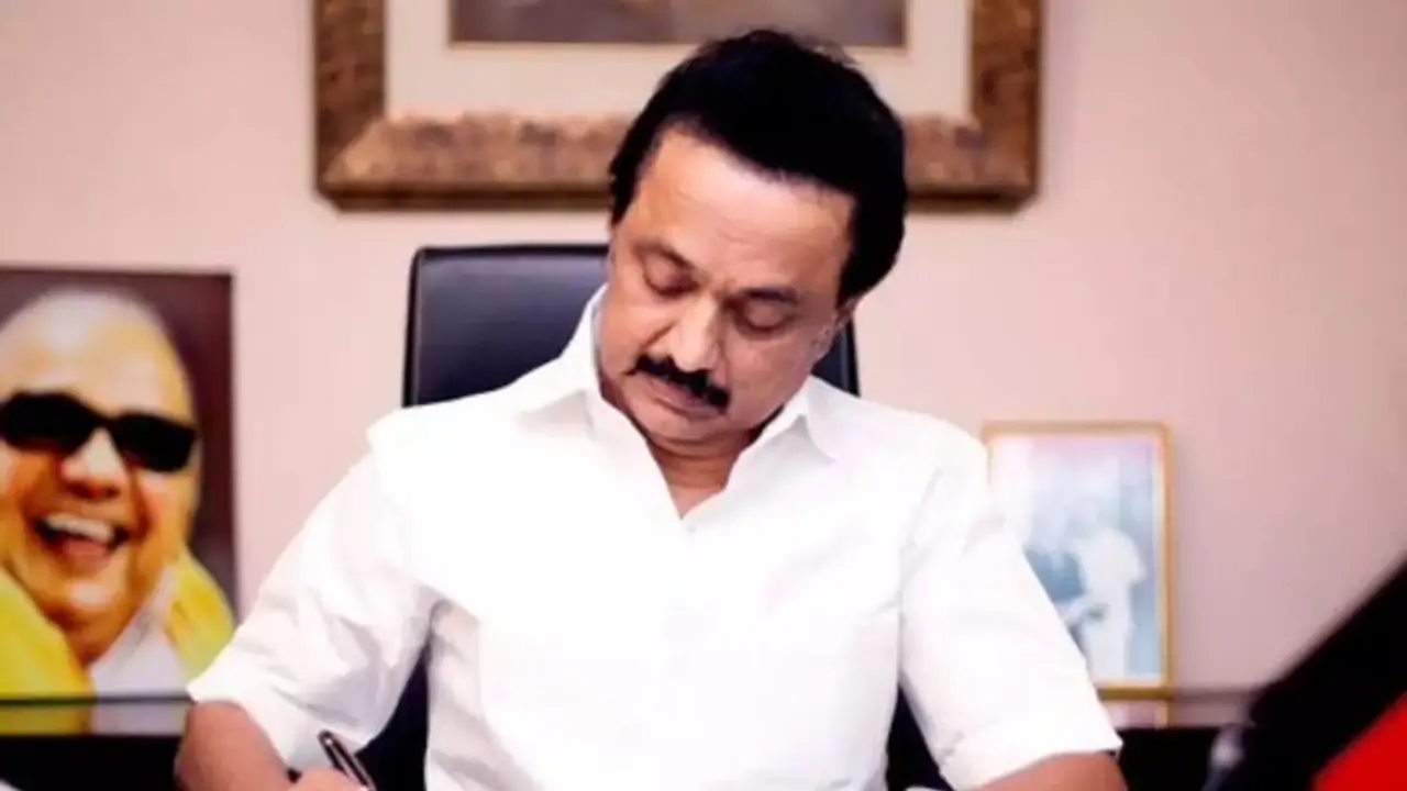 குடிமை பணி தேர்வு வயது வரம்பில் தளர்வு வேண்டும்; பிரதமருக்கு முதல்வர் கடிதம் குடிமை பணி தேர்வு வயது வரம்பில் தளர்வு வேண்டும்; பிரதமருக்கு முதல்வர் கடிதம்