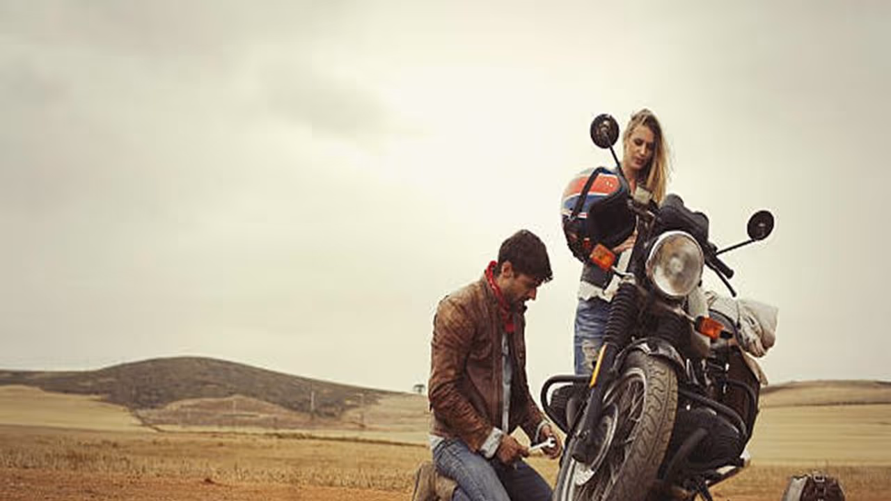 Bike में खत्म हो गया हो फ्यूल तो पट्रोल पंप तक पहुंचा सकता है 'फूंक', आजमाकर देखें Bike में खत्म हो गया हो फ्यूल तो पट्रोल पंप तक पहुंचा सकता है 'फूंक', आजमाकर देखें