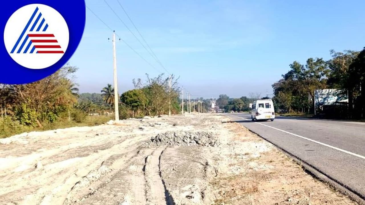 Chamarajanagar: ಕ್ರಷರ್ ತ್ಯಾಜ್ಯ ಘಟಕವಾದ ಹೆದ್ದಾರಿ: ಪರಿಸರ ಇಲಾಖೆ ಮೌನ Chamarajanagar: ಕ್ರಷರ್ ತ್ಯಾಜ್ಯ ಘಟಕವಾದ ಹೆದ್ದಾರಿ: ಪರಿಸರ ಇಲಾಖೆ ಮೌನ