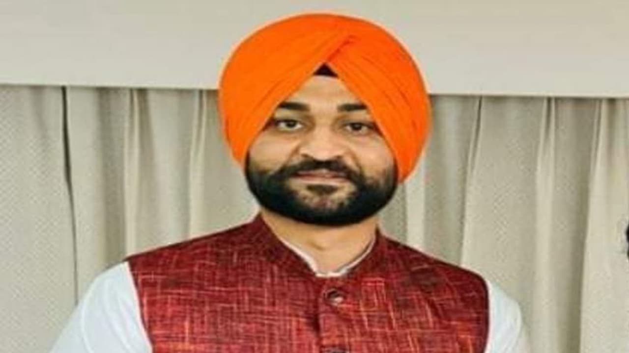 లైంగికంగా వేధించాడని మహిళా కోచ్ ఫిర్యాదు.. హర్యానా క్రీడా మంత్రి సందీప్‌ సింగ్‌పై కేసు నమోదు.. 