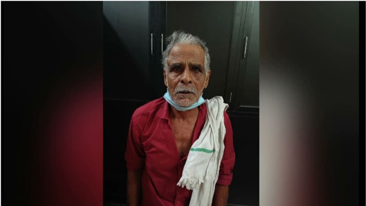 അച്ഛന്റെ കൂട്ടുകാരൻ എന്ന വ്യാജേനെ 13 വയസുകാരിക്ക് പീഡനം; 70കാരന് തടവ് ശിക്ഷ അച്ഛന്റെ കൂട്ടുകാരൻ എന്ന വ്യാജേനെ 13 വയസുകാരിക്ക് പീഡനം; 70കാരന് തടവ് ശിക്ഷ