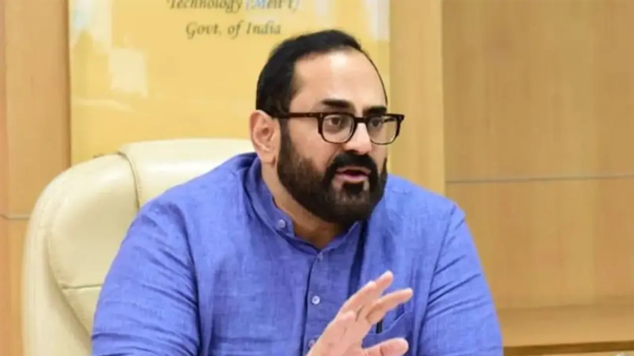 കൊവിൻ ആപ്പിൽ നിന്ന് വിവരങ്ങൾ ചോർന്നിട്ടില്ല, പ്രചാരണം അടിസ്ഥാന രഹിതമെന്ന് കേന്ദ്രമന്ത്രി രാജീവ് ചന്ദ്രശേഖർ