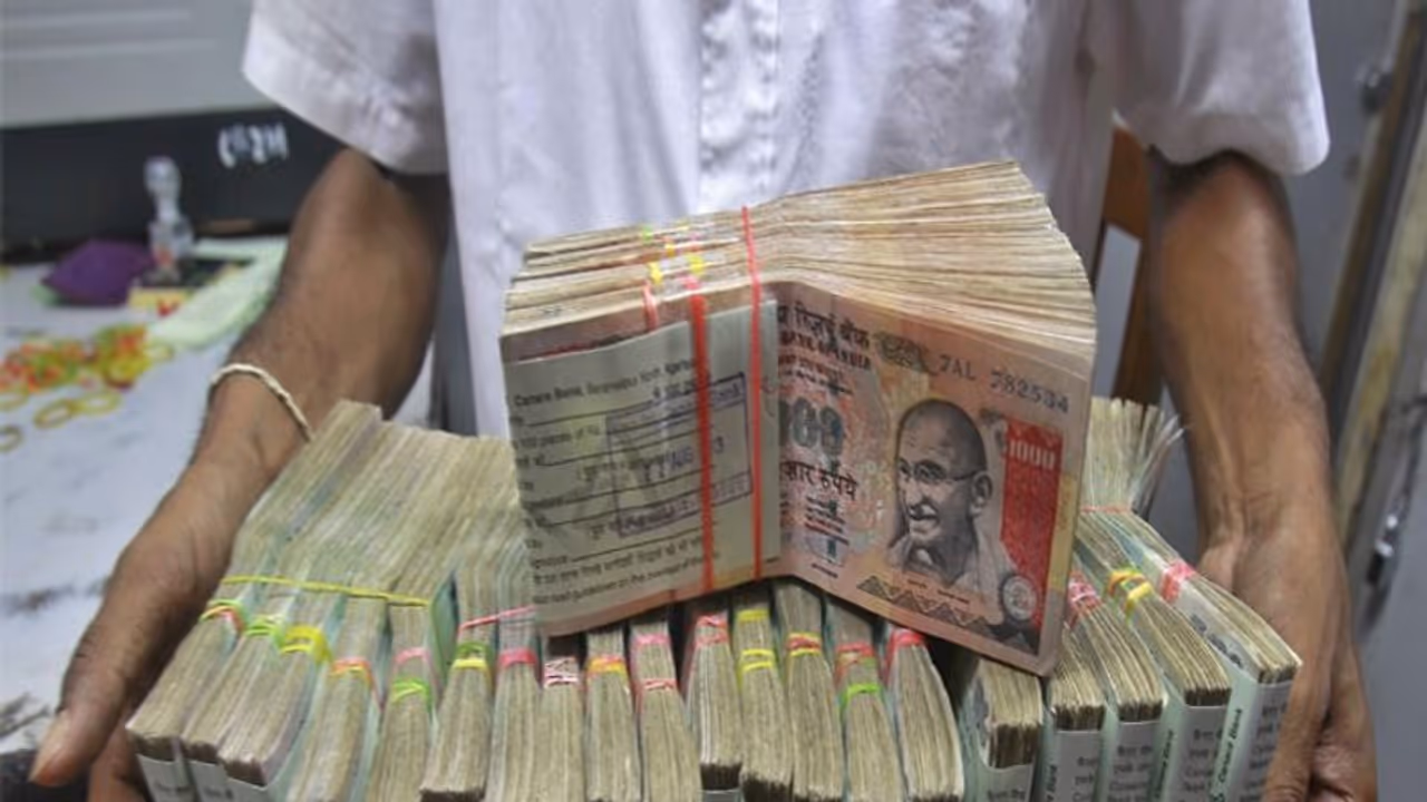 8 नवंबर, 2016 यानी नोटबंदी के फैसले को सुप्रीम कोर्ट ने सही ठहराया, सभी अर्जियां खारिज, यानी सरकार ने सही किया